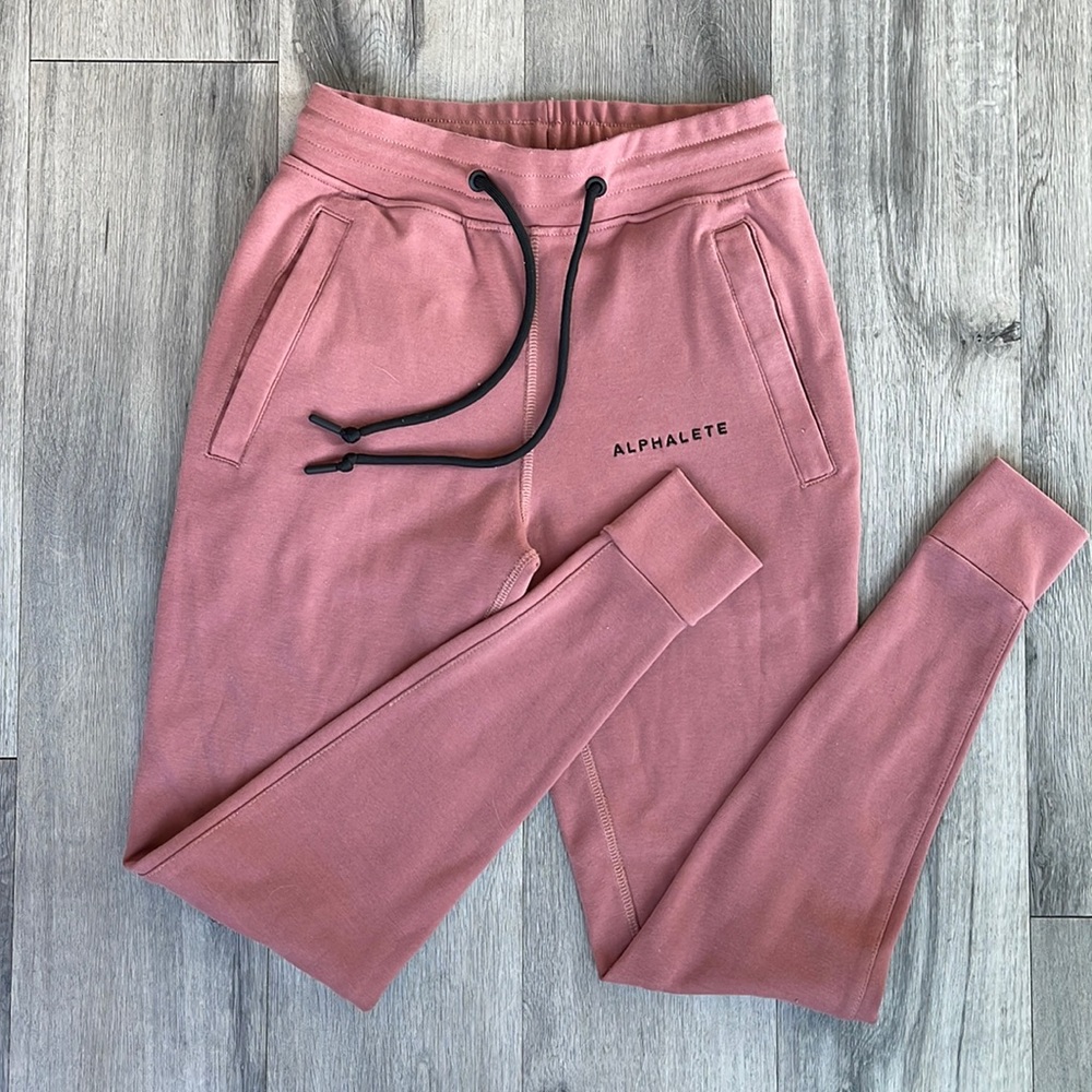 Alphalete Joggers